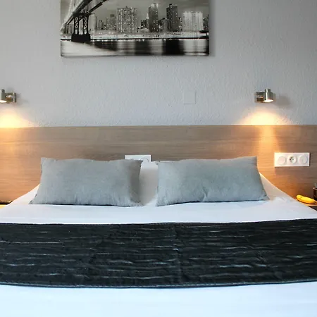 Bel Hotel 2*
