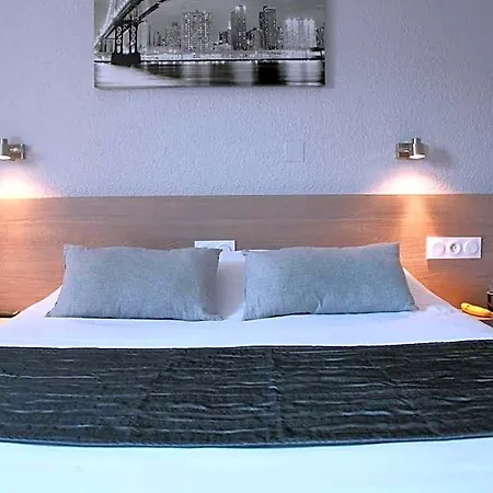 Hotel Bel Saint-Nicolas-de-Redon